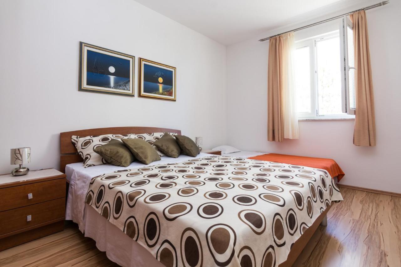 Apartments Veronika Pag Town Extérieur photo