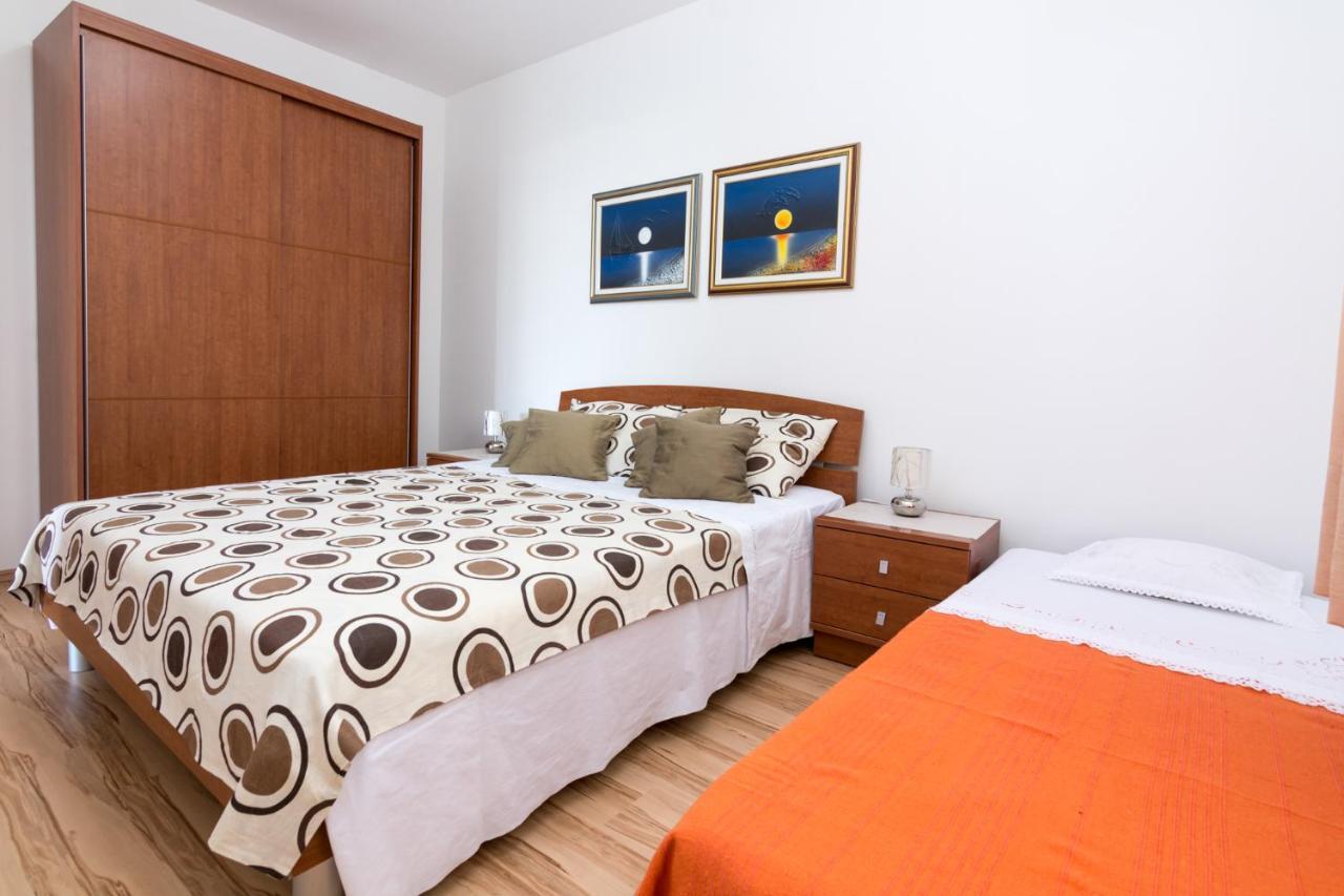 Apartments Veronika Pag Town Extérieur photo