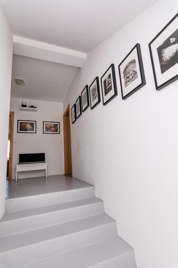 Apartments Veronika Pag Town Extérieur photo