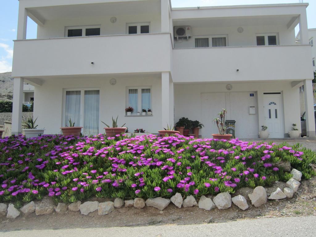 Apartments Veronika Pag Town Extérieur photo